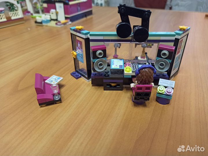 Лего френдс