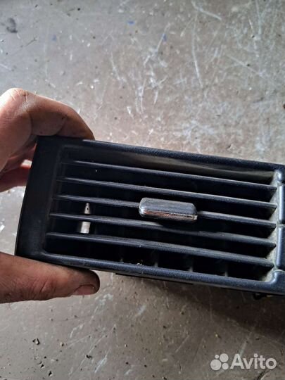 Дефлектор торпеды Mercedes W140