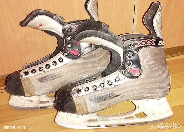 Коньки хоккейные