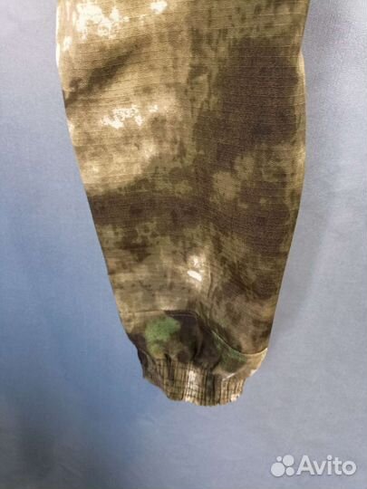 Камуфляжный костюм 