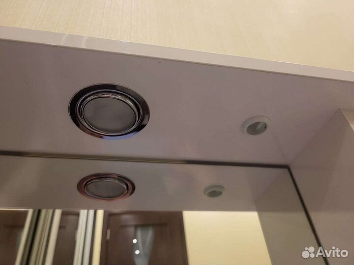 Полка для ванной