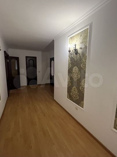 3-к. квартира, 120 м², 5/5 эт.