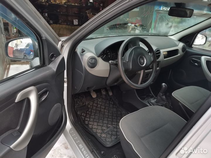 Renault Logan 1.6 МТ, 2012, 135 300 км