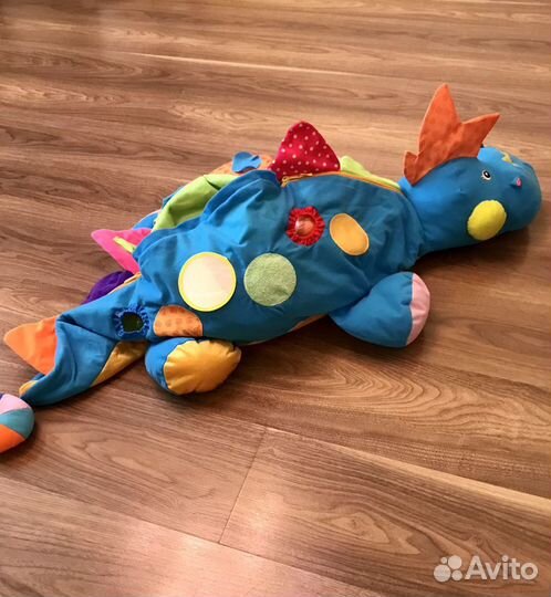 Динозавр игрушка.Развивающий центр.Сухой бассейн с