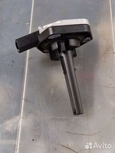 Датчик уровня температуры масла 3.0 VW Туарег Q7