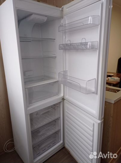 Холодильник Candy krio Vital EVO