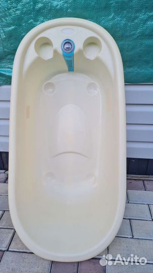 Детская ванна с термометром