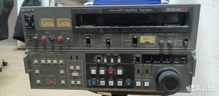 Видеомагнитофон Sony pvw-2800p