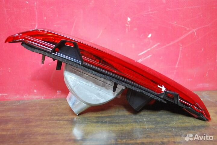 Фонарь внутренний задний левый Mazda 6 Gj