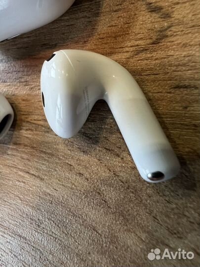 Airpods 4 оригинал