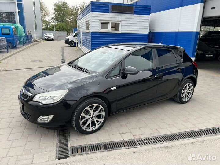 Opel Astra 1.6 AT, 2010, 183 357 км