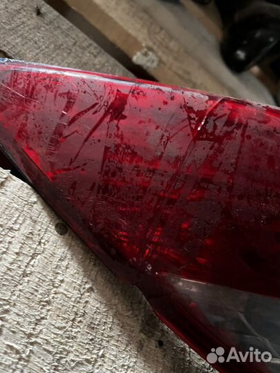 Фонарь задний левый Nissan Almera G15