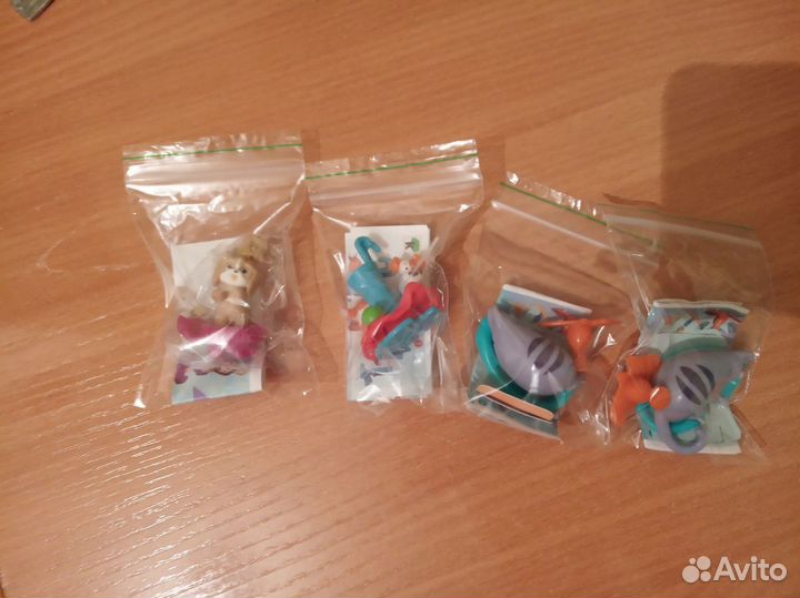 Игрушки Киндер. основные серии (Барби,принцессы,др