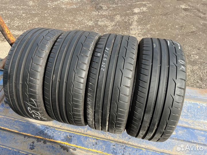 Dunlop SP Sport Maxx RT 225/45 R17 V