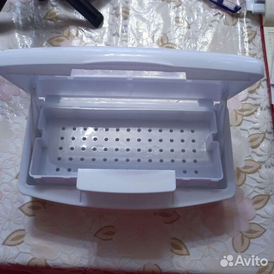 Для маникюра шабер, контейнер