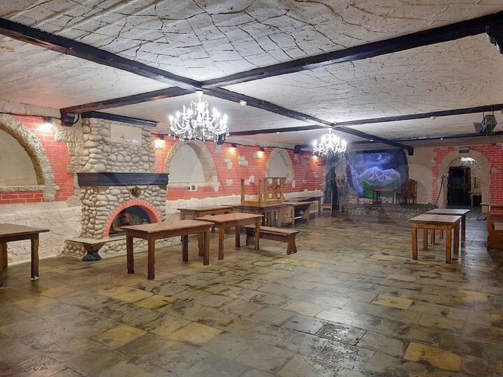 Первая линия, центр города - помещение 641 м²