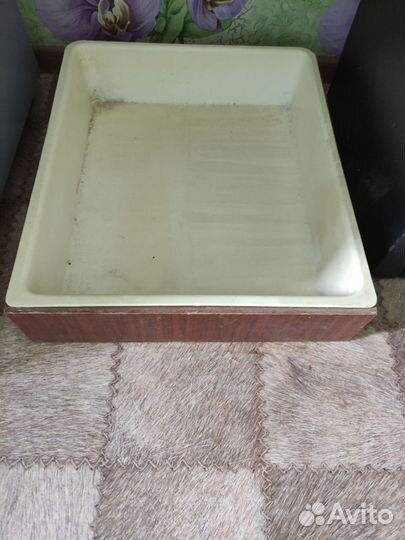 Стекла зеркала ящики