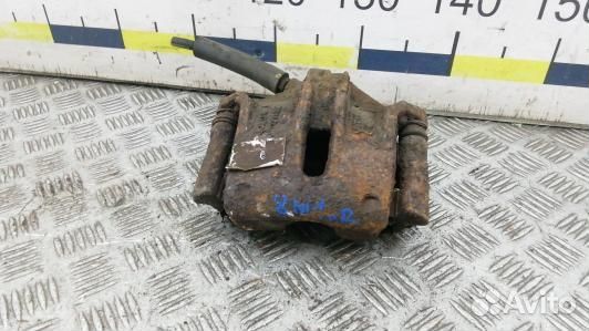 Суппорт тормозной передний правый peugeot 307 (8NI