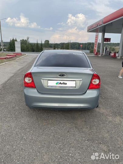 Ford Focus 1.8 МТ, 2010, 215 000 км