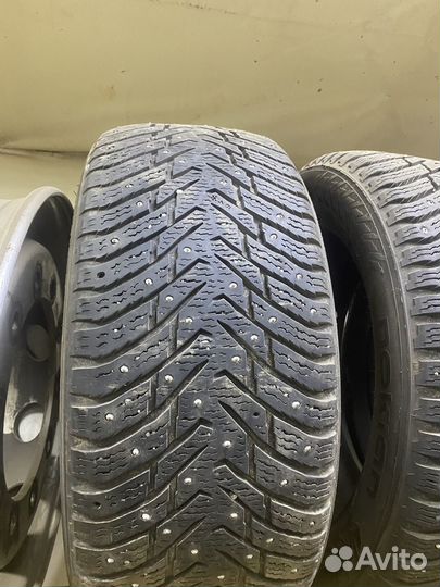 Nokian Tyres All Weather+ 245/60 R18 22F