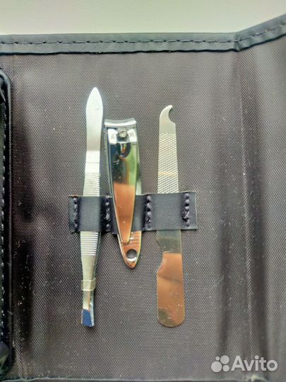 Набор для маникюра и макияжа yves rocher