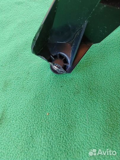 Стоп внутренний правый lexus LX 570 450