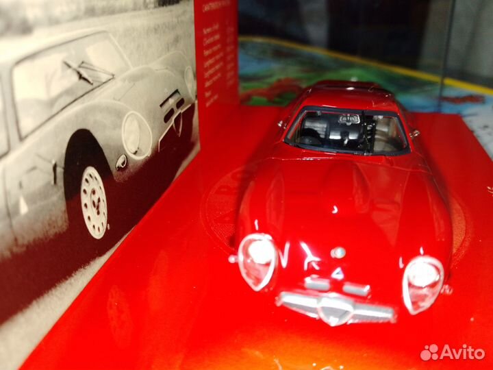 Модель 1/43 Alfa Romеo Giulia TZ 2 1965 красный