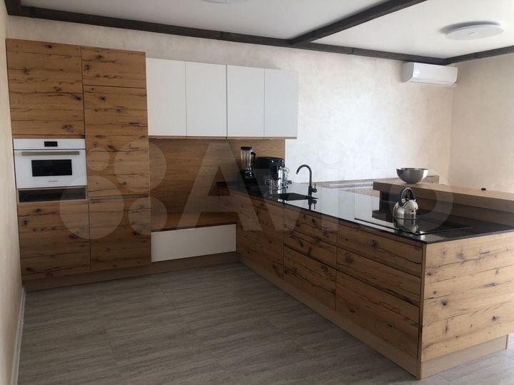 Квартира-студия, 60 м², 10/17 эт.