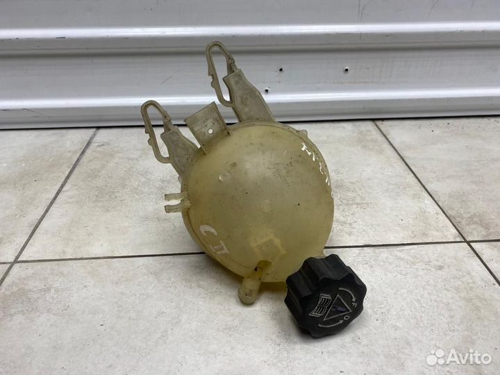 Бачок расширительный Citroen С2