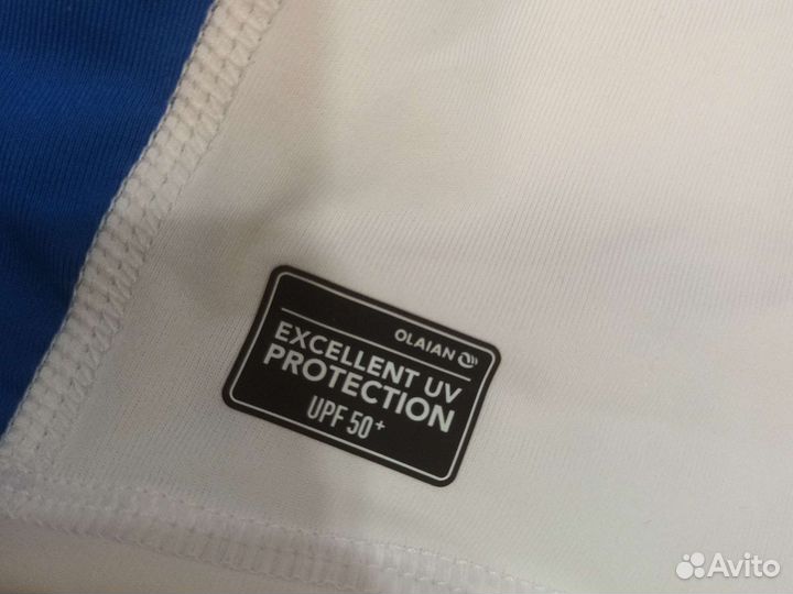 Футболка для плавания