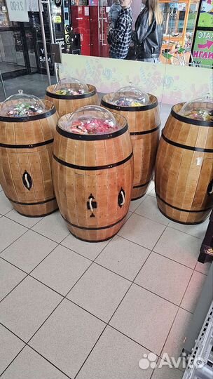 Деревянная бочка декоративная