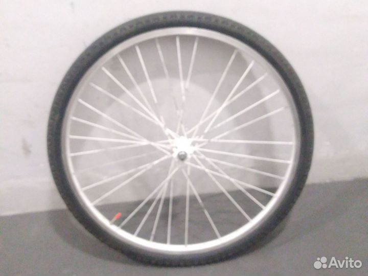 Переднее колесо от велосипеда