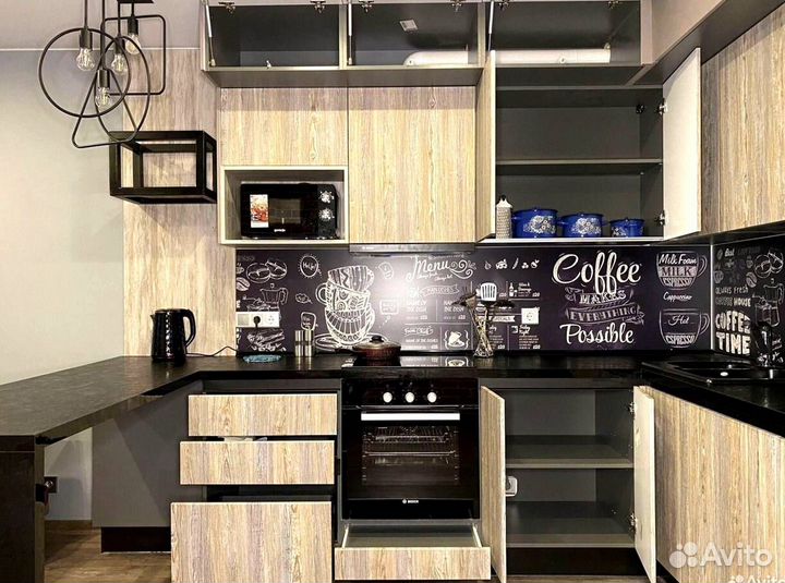 Кухонный гарнитур 