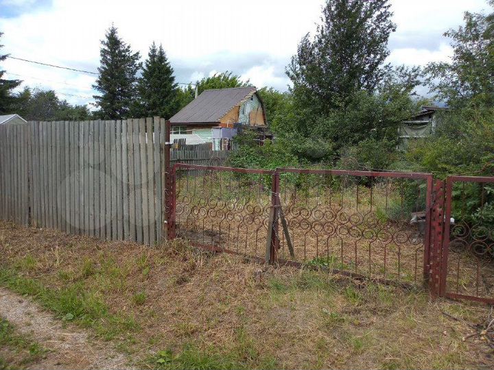 Дача 20 м² на участке 5 сот.