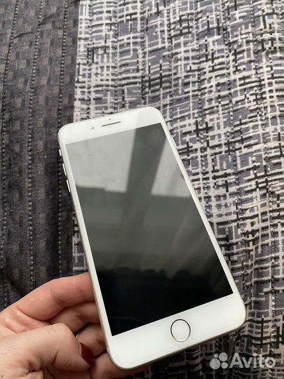 iPhone 8 Plus, 256 ГБ