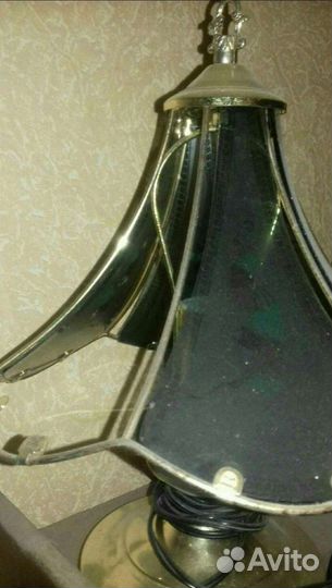 Лампа настольная
