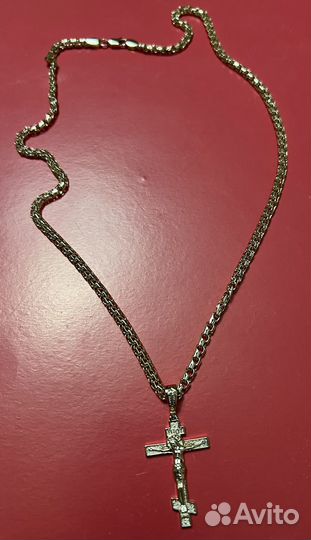 Цепь и крест