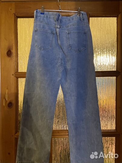 Джинсы