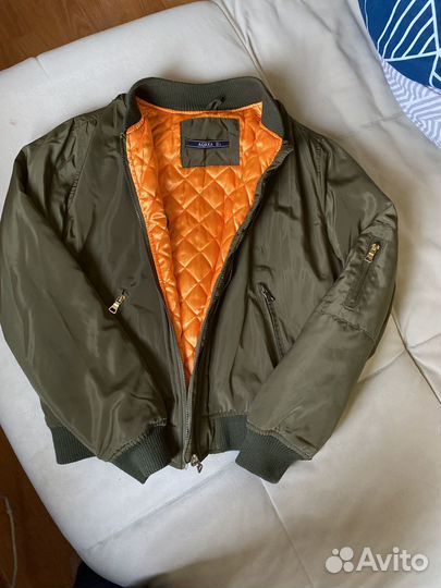 Бомбер жен S