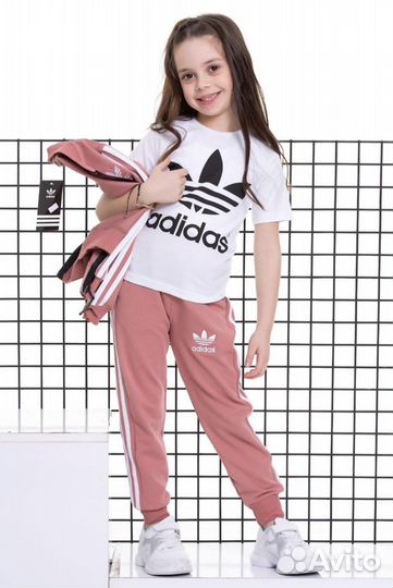 Костюм тройка на девочку