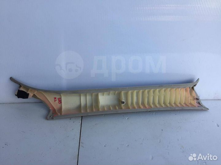 Обшивка передней стойки левая на Infiniti Fx35/45