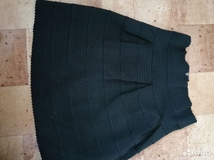 Юбка чёрная, трапеция