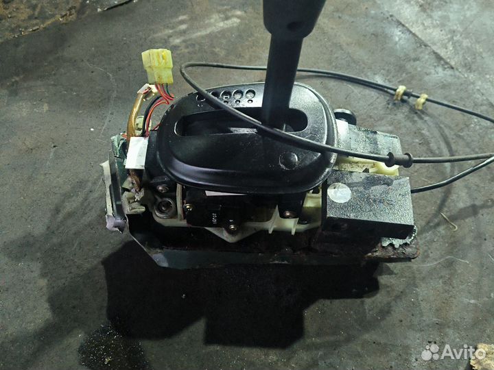 Селектор АКПП на Kia Rio 1 a5d