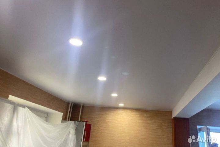 Монтаж натяжных потолков