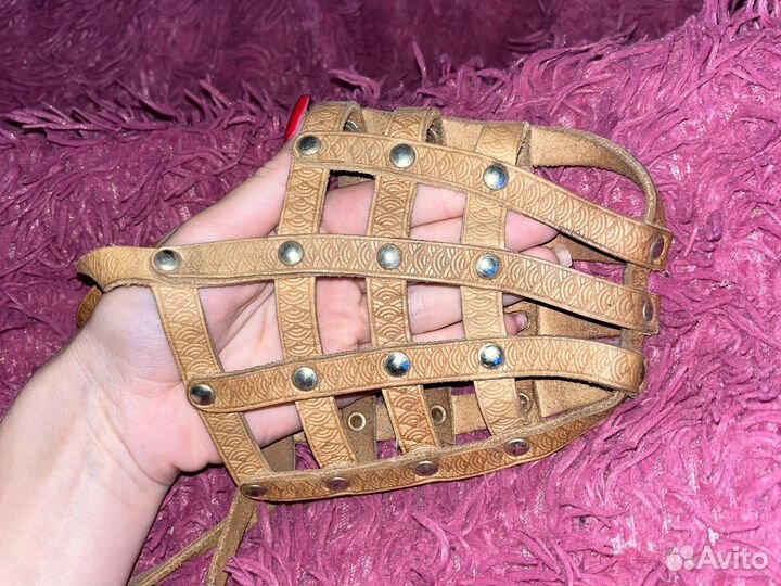 Намордник для собак кожаный