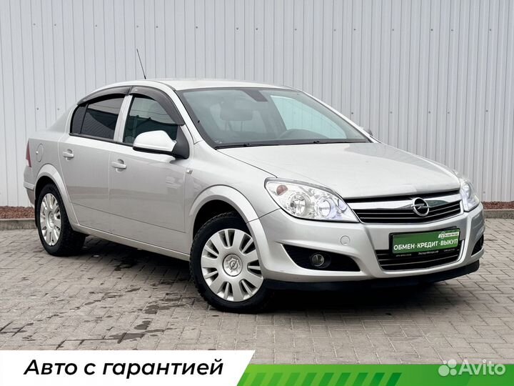 Opel Astra 1.6 МТ, 2011, 168 000 км