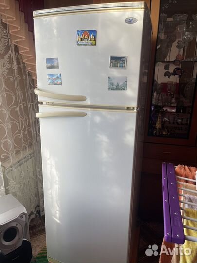 Холодильник атлант бу