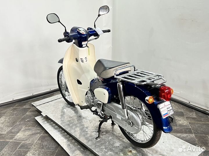 Мопед Honda Super Cub 50