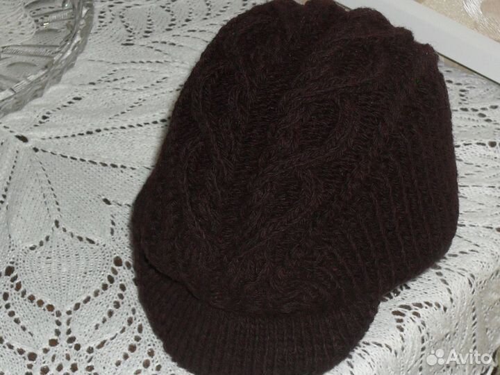 Вязаная кепка-реглан женская