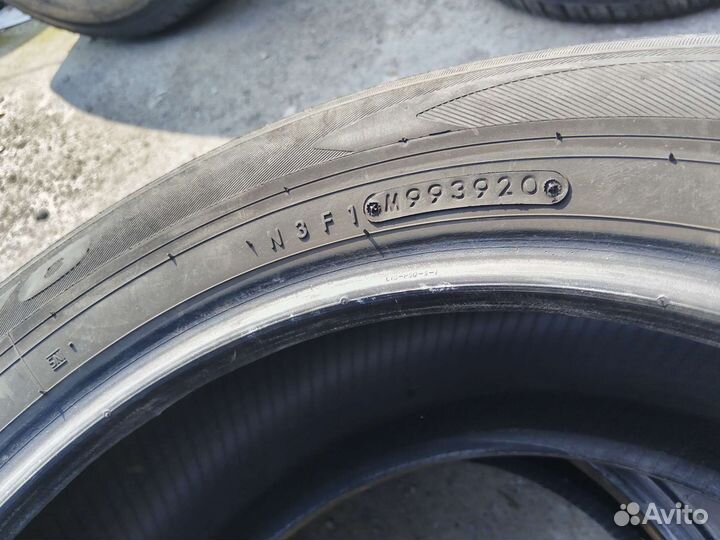 Toyo Tranpath MPZ 215/60 R16